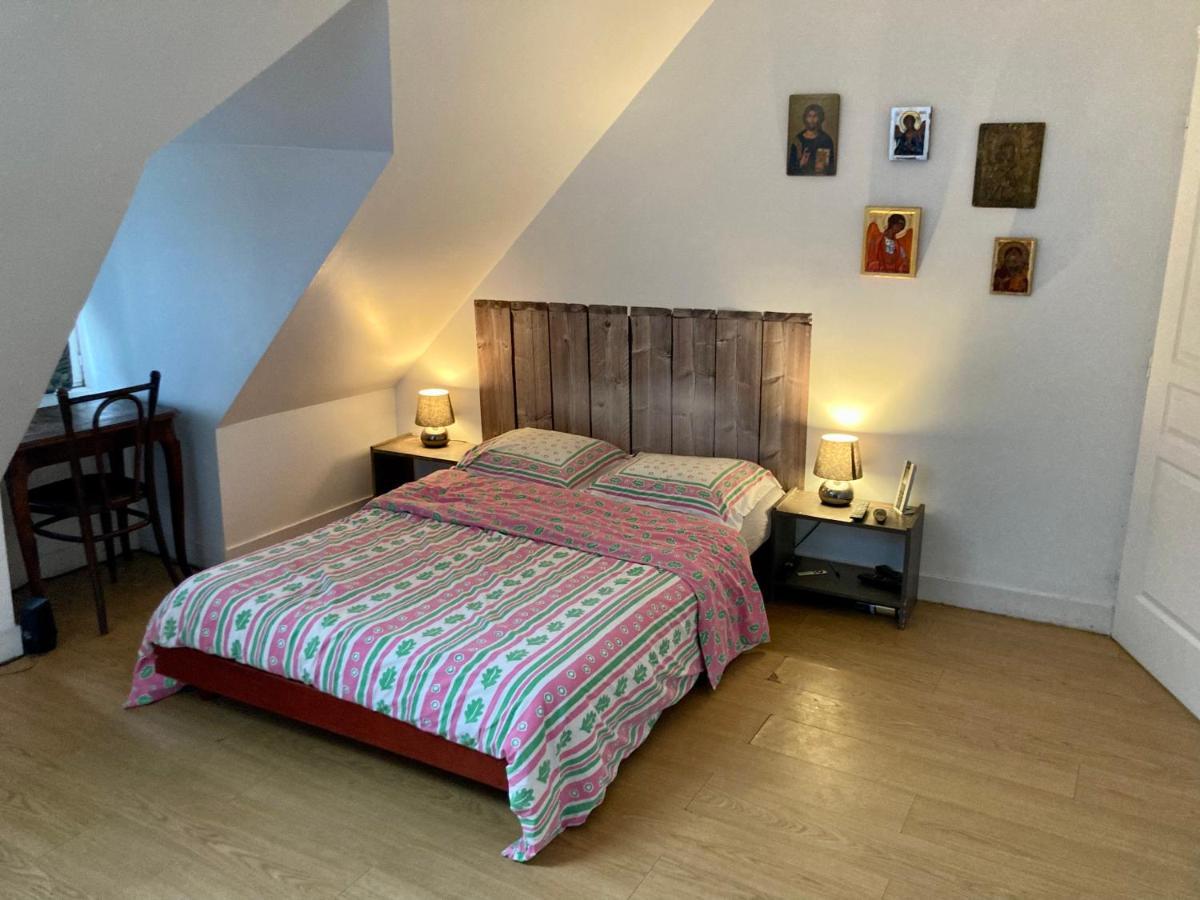Villa L Annonce N Est Pas D Actualite Ne Pas Prendre De Reservation Saint-Fargeau  Exterior foto